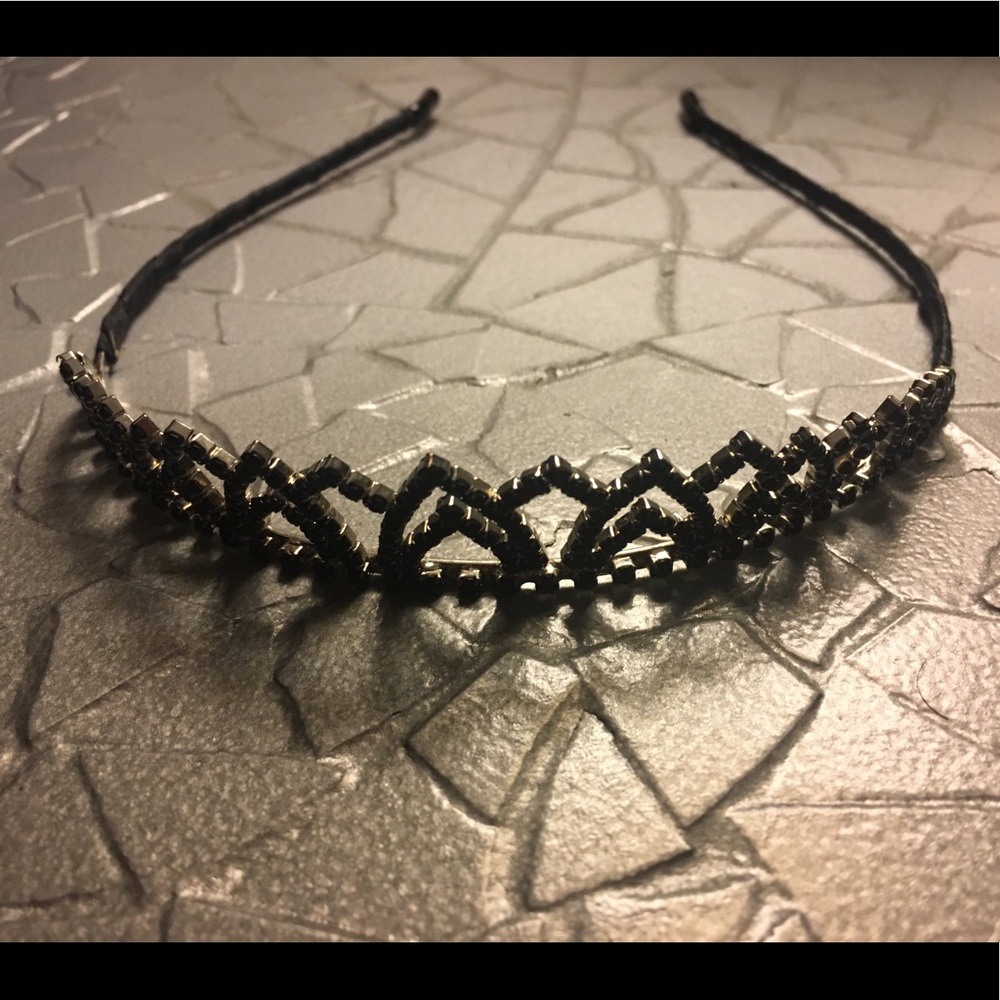 Hot topic crown headband